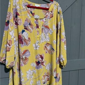 Avenue Yellow Floral Women's Top 30/32
